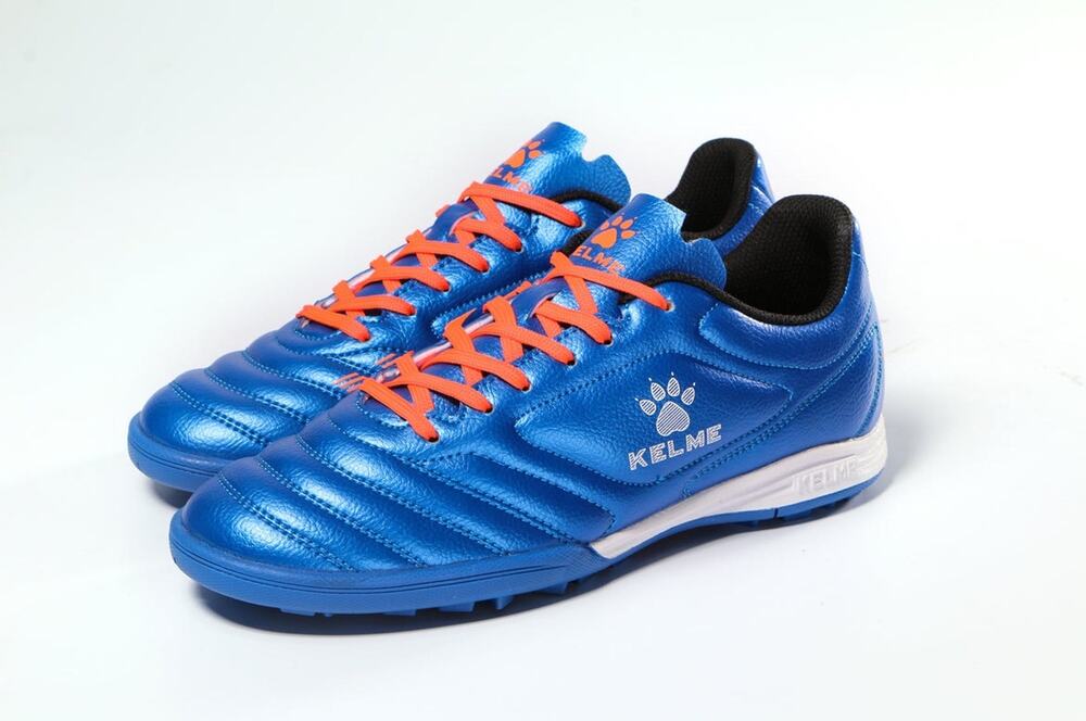 NWT KELME Junior Instinct Turf Boots - Sapphire Blue Size 13.5